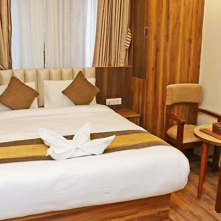 Hotel Airport Gurkha กาฐมาณฑุ ภายนอก รูปภาพ