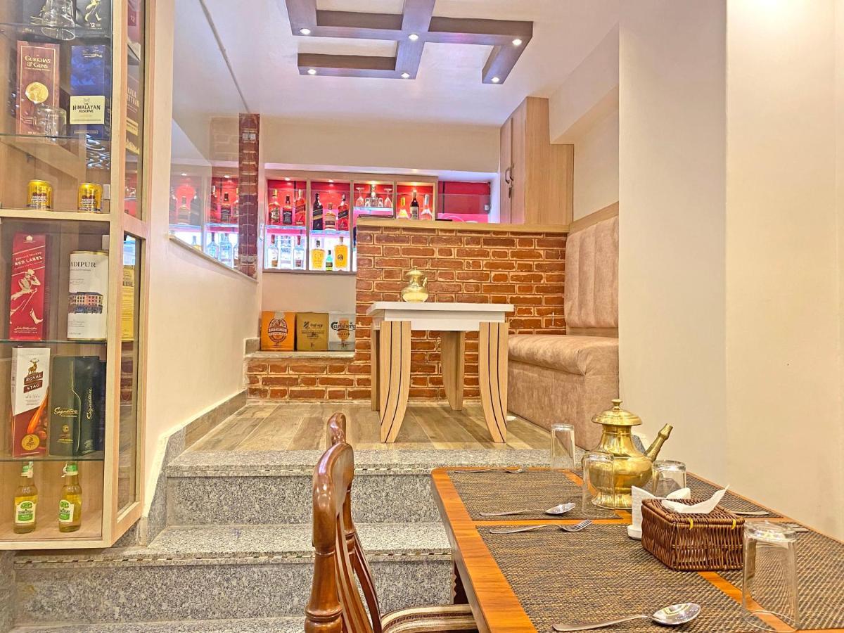 Hotel Airport Gurkha กาฐมาณฑุ ภายนอก รูปภาพ
