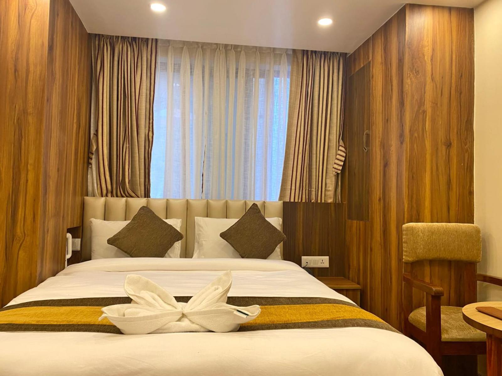Hotel Airport Gurkha กาฐมาณฑุ ภายนอก รูปภาพ